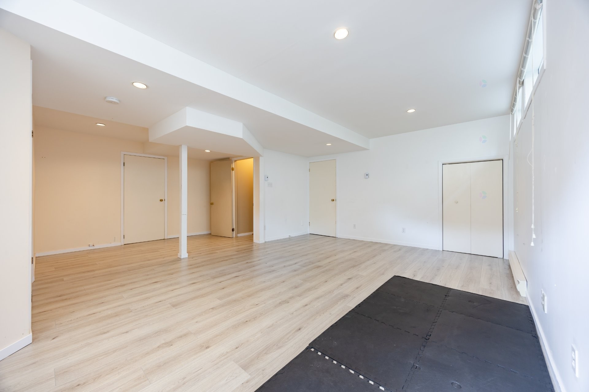 









1100


Rue des Gélinottes

,
Longueuil (Le Vieux-Longueuil),




QC
J4G2C9

