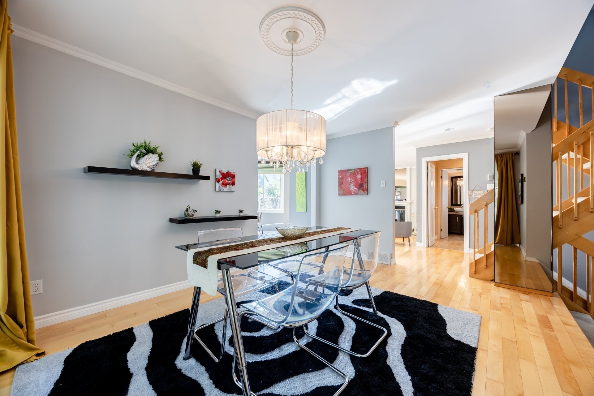 









1100


Rue des Gélinottes

,
Longueuil (Le Vieux-Longueuil),




QC
J4G2C9

