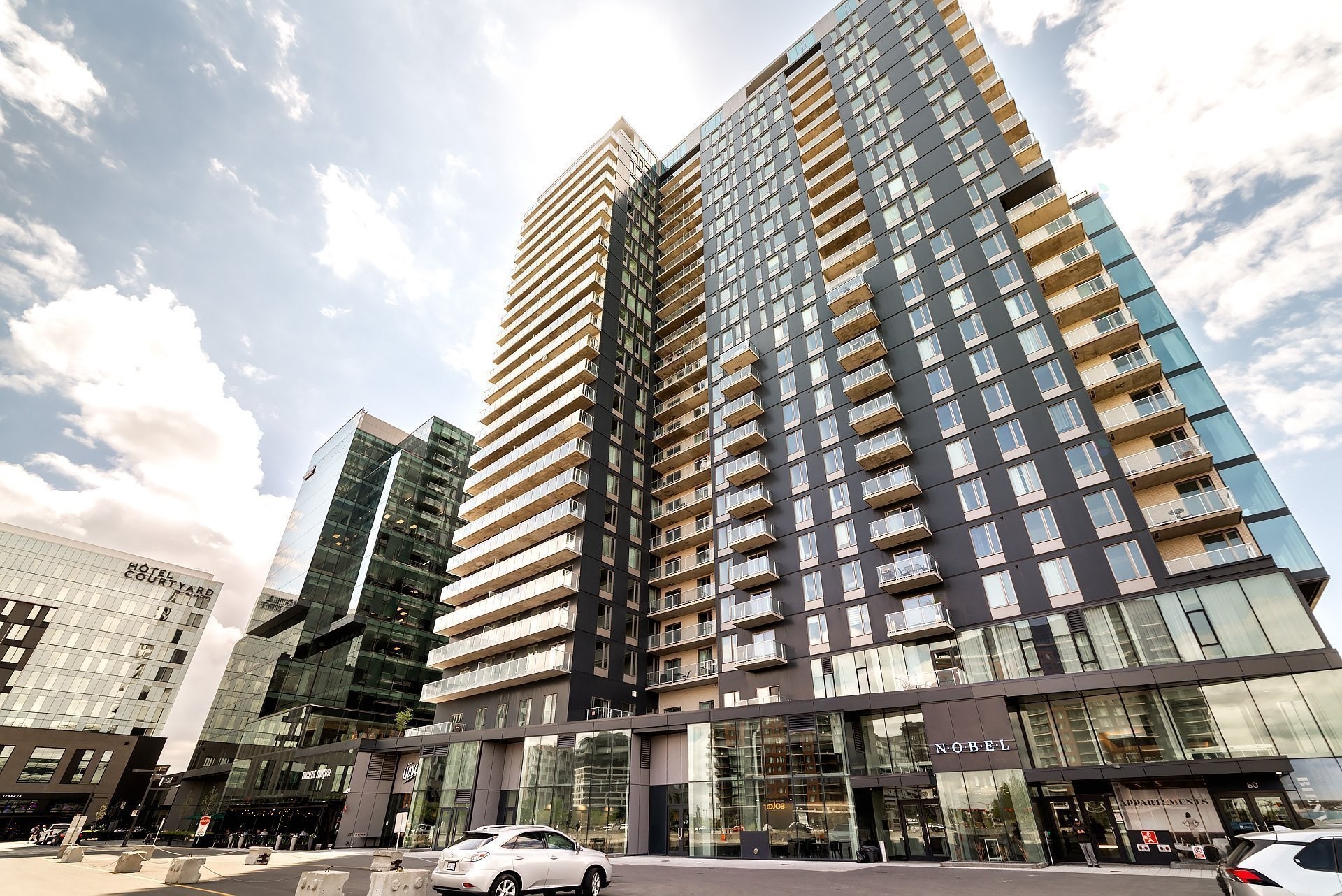 









60


Rue de l'Éclipse

, 1422,
Brossard,




QC
J4Z0T8

