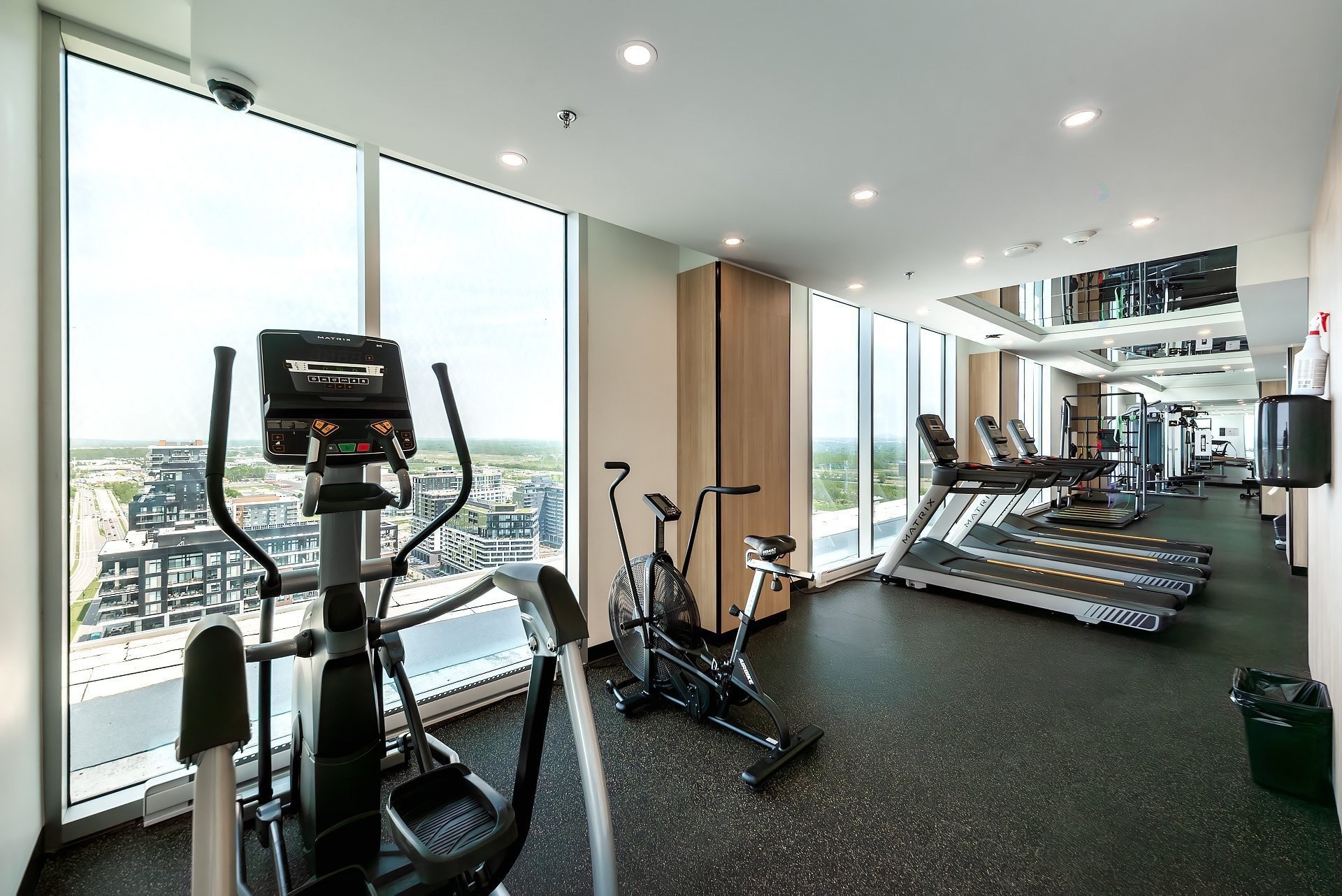 









60


Rue de l'Éclipse

, 1422,
Brossard,




QC
J4Z0T8

