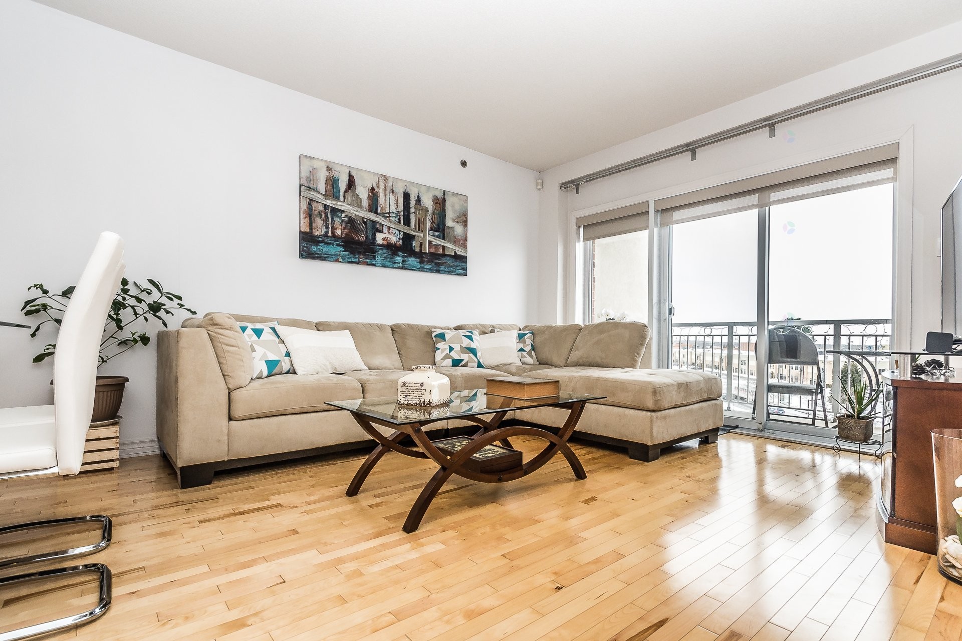 









6800


Boul. Henri-Bourassa O.

, 505,
Montréal (Saint-Laurent),




QC
H4R0E3

