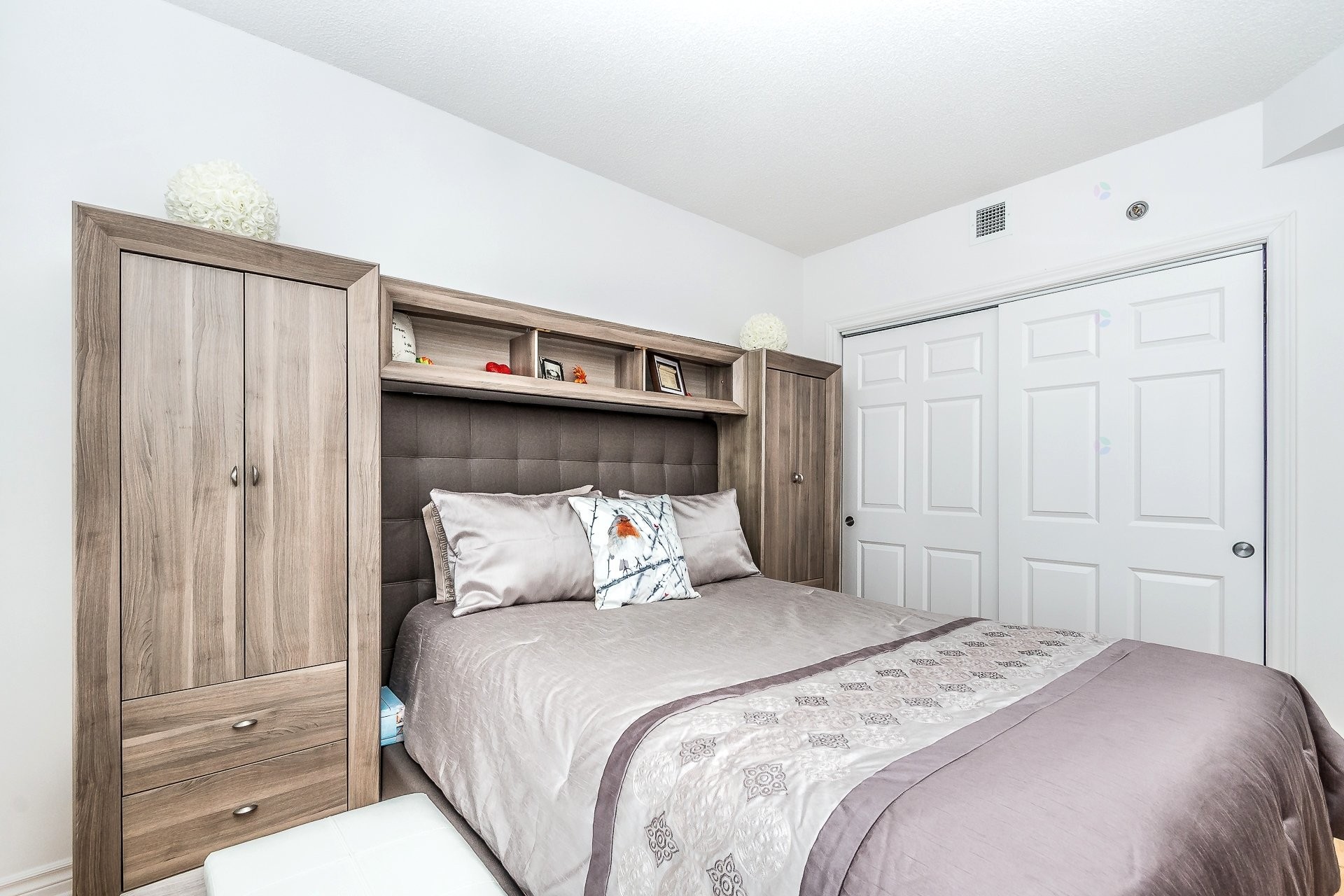 









6800


Boul. Henri-Bourassa O.

, 505,
Montréal (Saint-Laurent),




QC
H4R0E3

