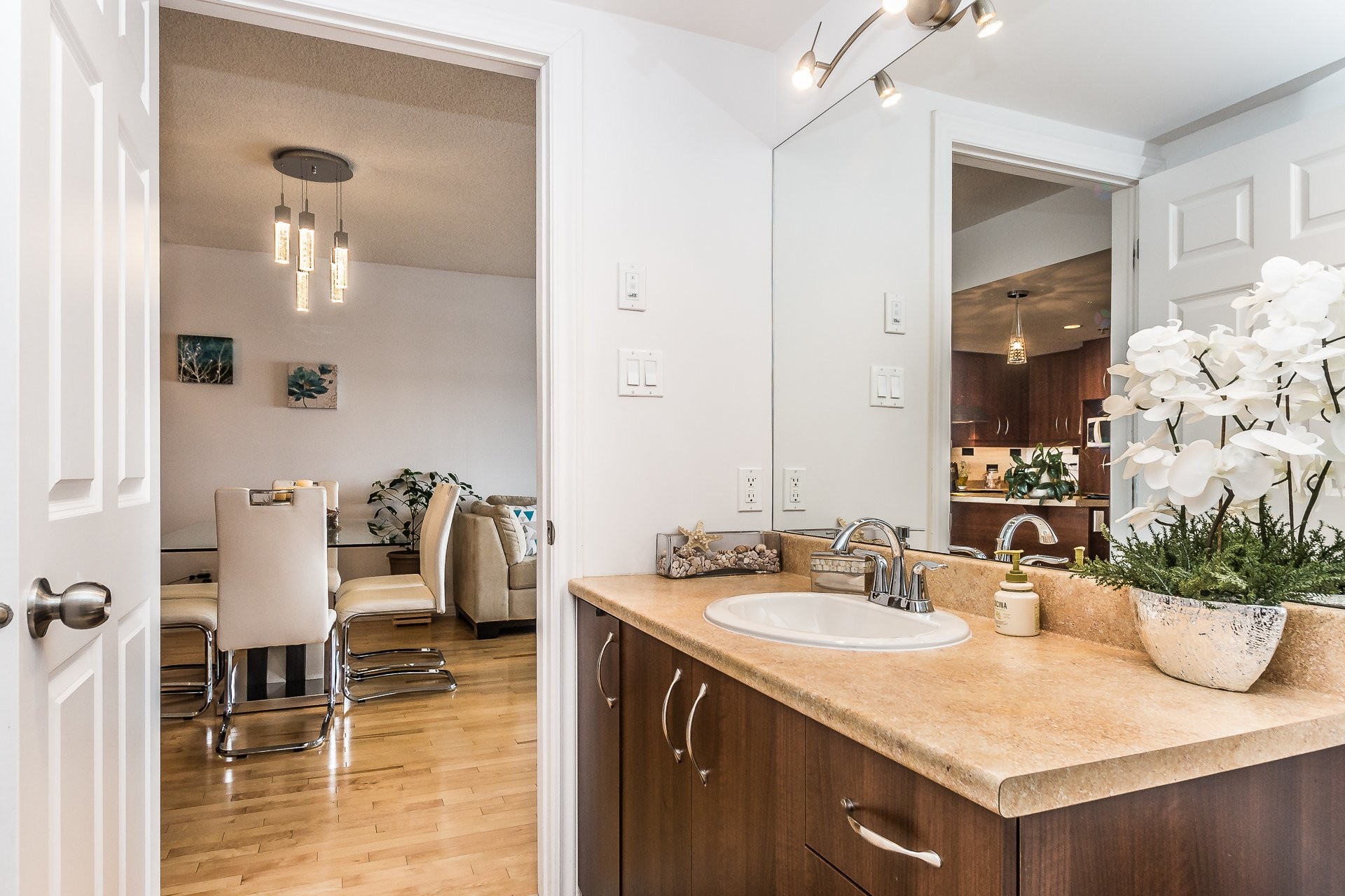 









6800


Boul. Henri-Bourassa O.

, 505,
Montréal (Saint-Laurent),




QC
H4R0E3

