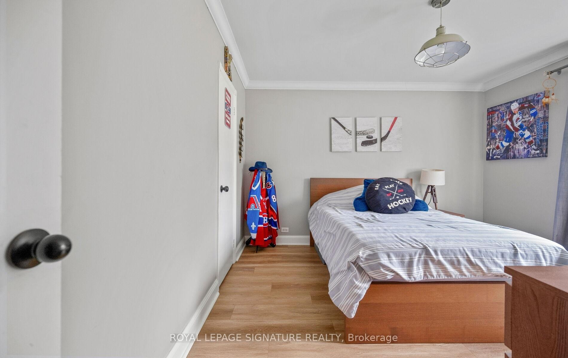 









773


Masson

Street,
Oshawa,




ON
L1G 5A7

