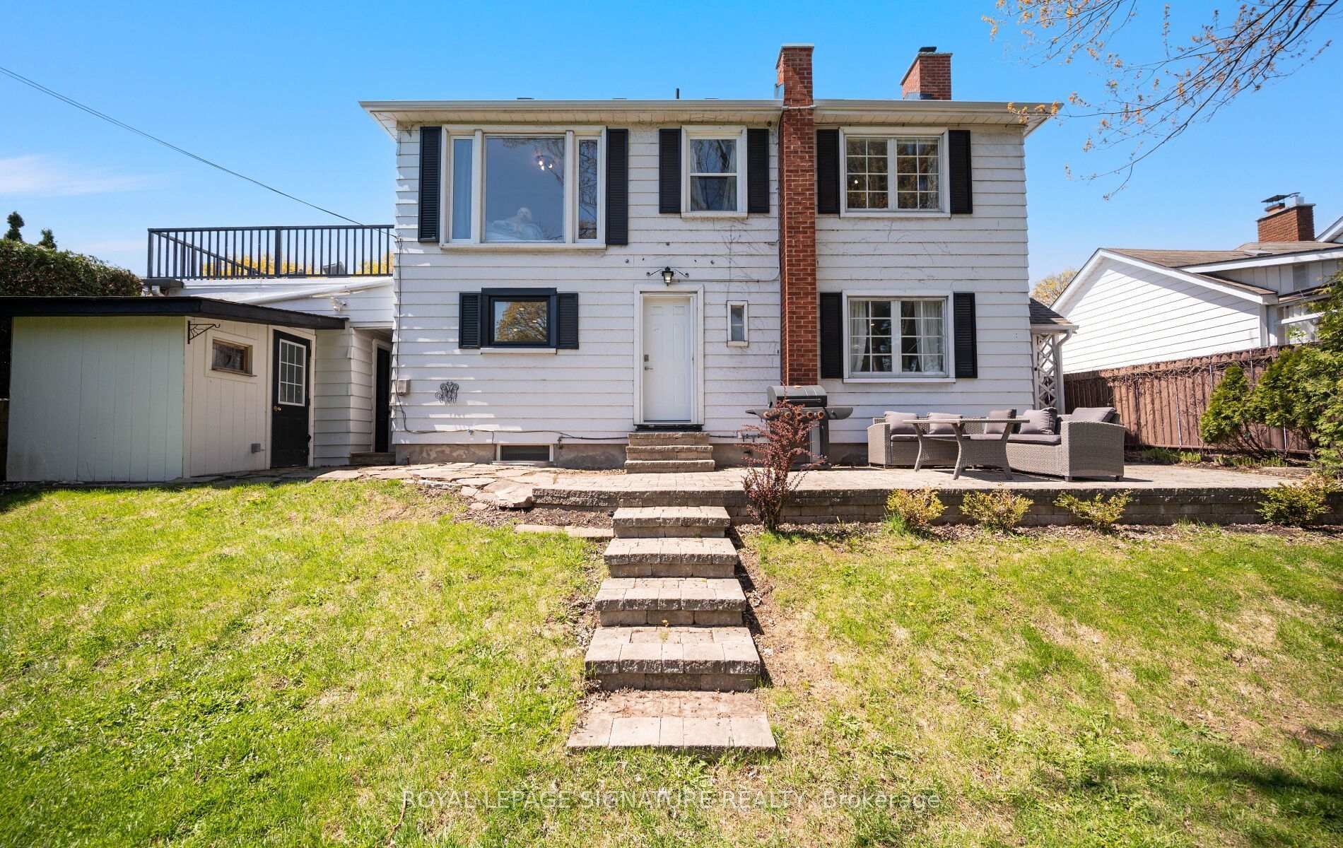 









773


Masson

Street,
Oshawa,




ON
L1G 5A7


