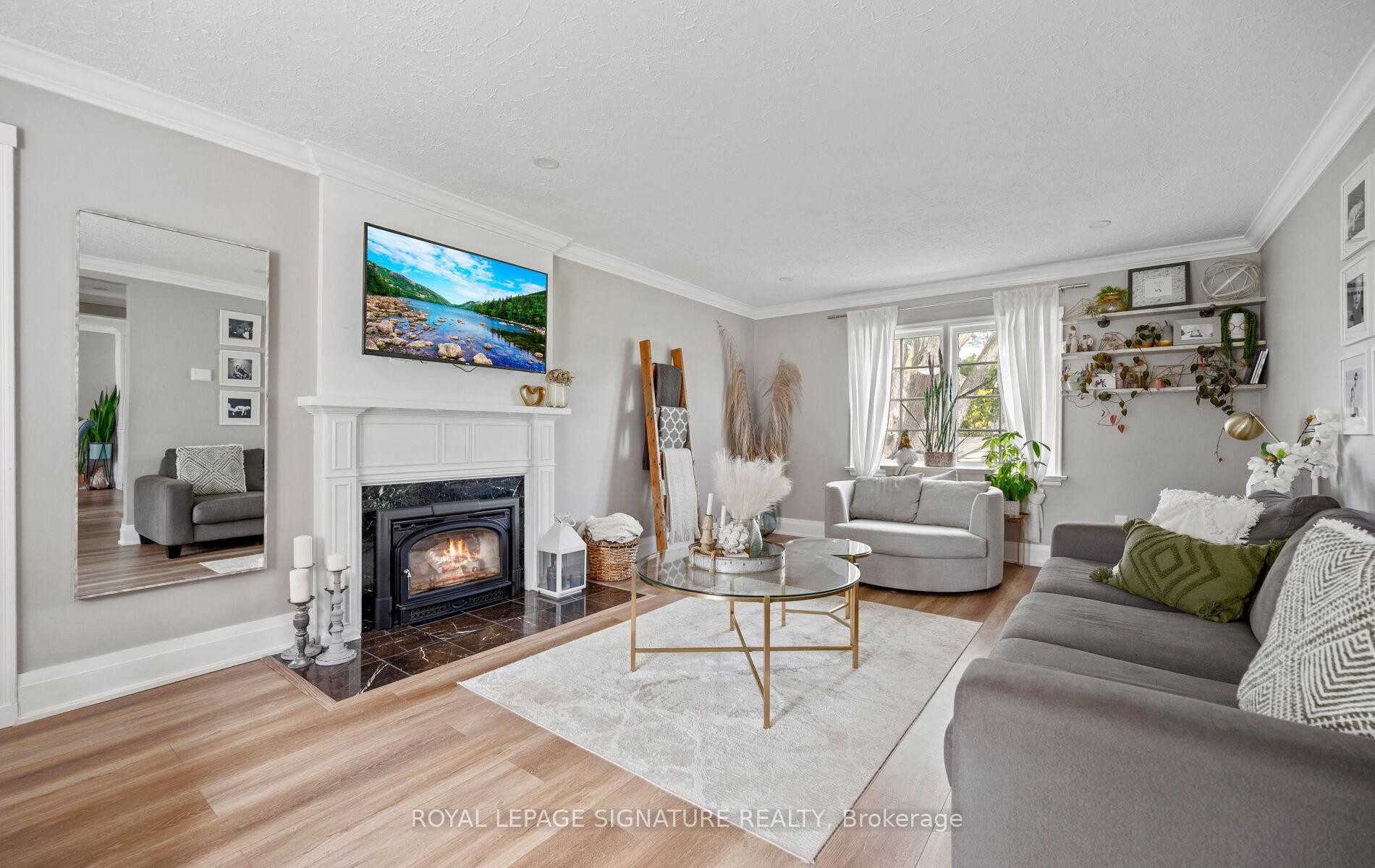 









773


Masson

Street,
Oshawa,




ON
L1G 5A7

