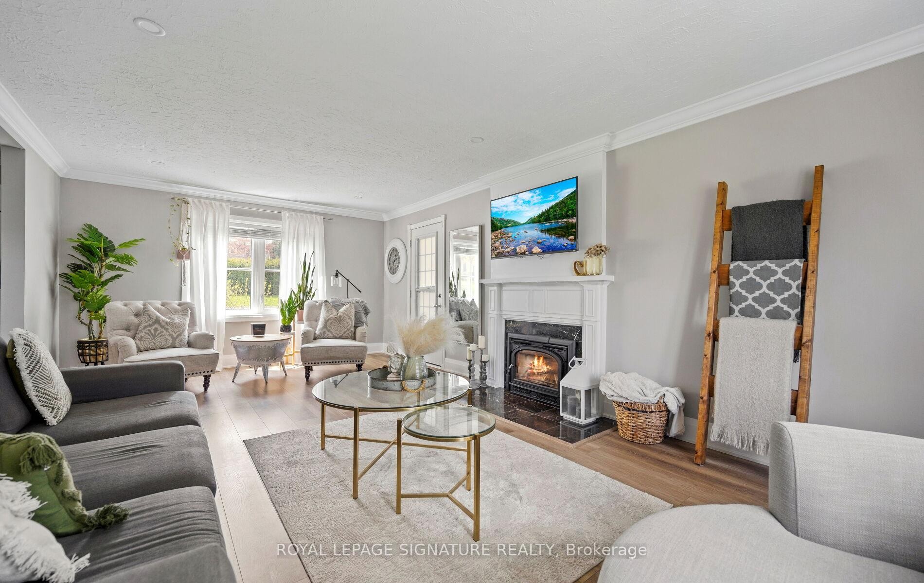 









773


Masson

Street,
Oshawa,




ON
L1G 5A7


