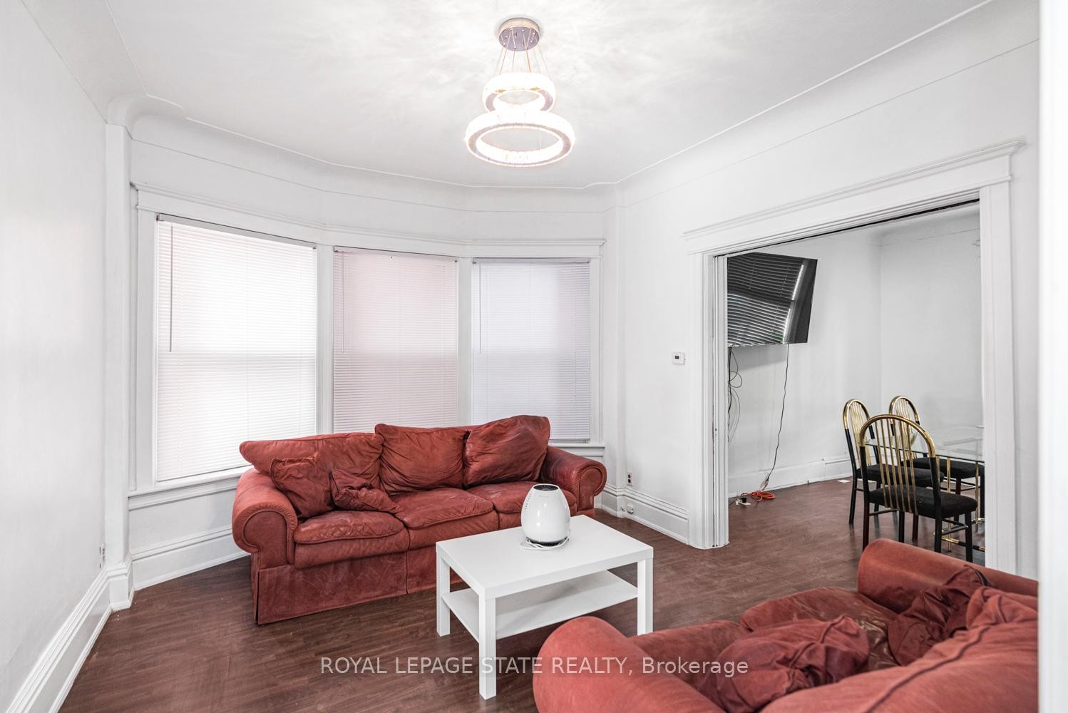 









39


Arthur

Avenue North,
Hamilton,




ON
L8L 6C7

