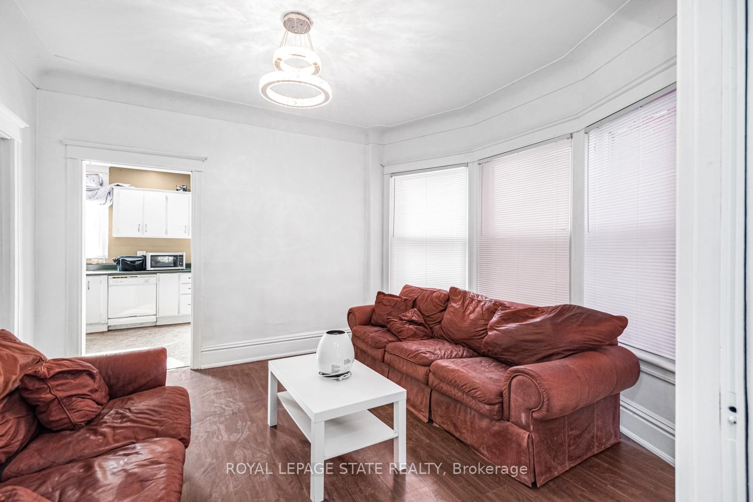 









39


Arthur

Avenue North,
Hamilton,




ON
L8L 6C7

