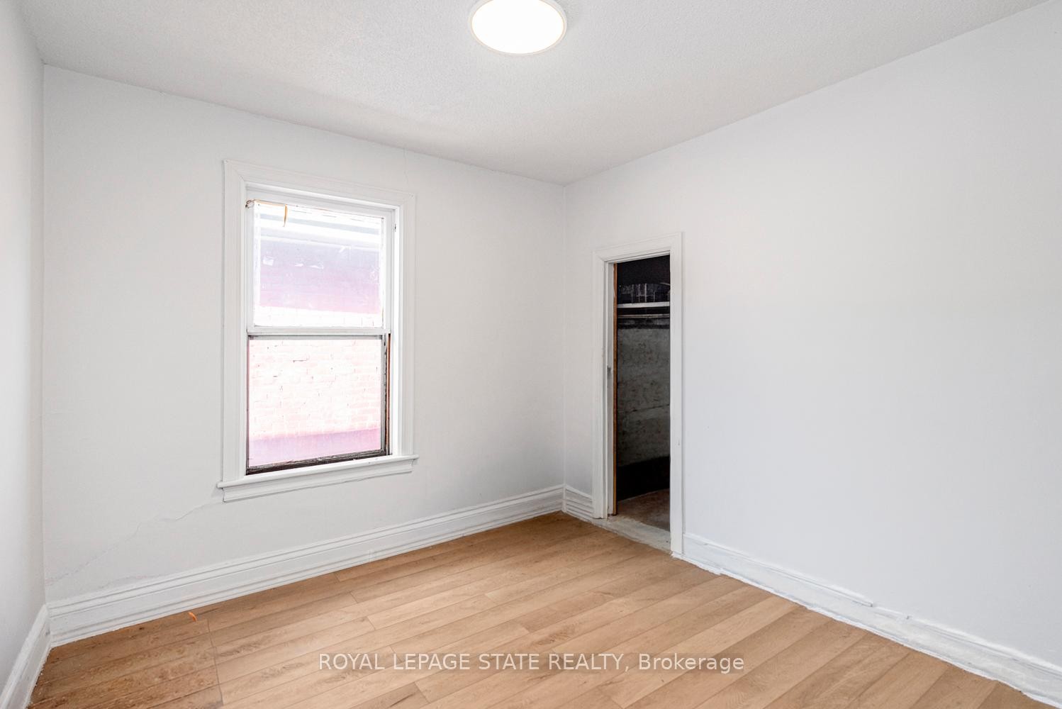 









39


Arthur

Avenue North,
Hamilton,




ON
L8L 6C7

