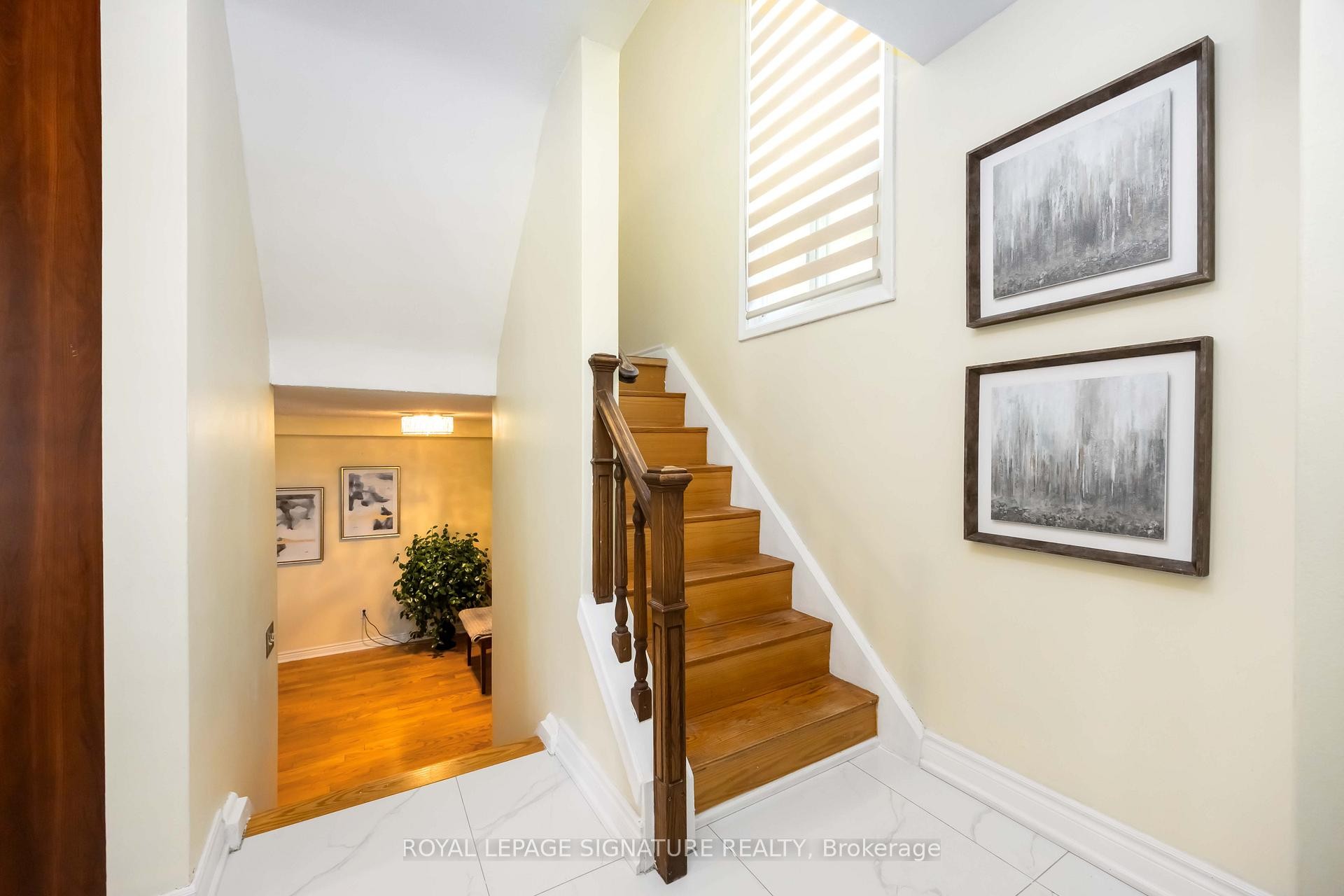 









104


Billington

Crescent,
Toronto,




ON
M3A 2G6

