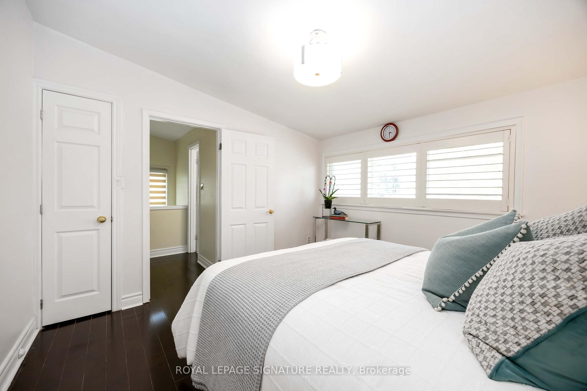 









104


Billington

Crescent,
Toronto,




ON
M3A 2G6

