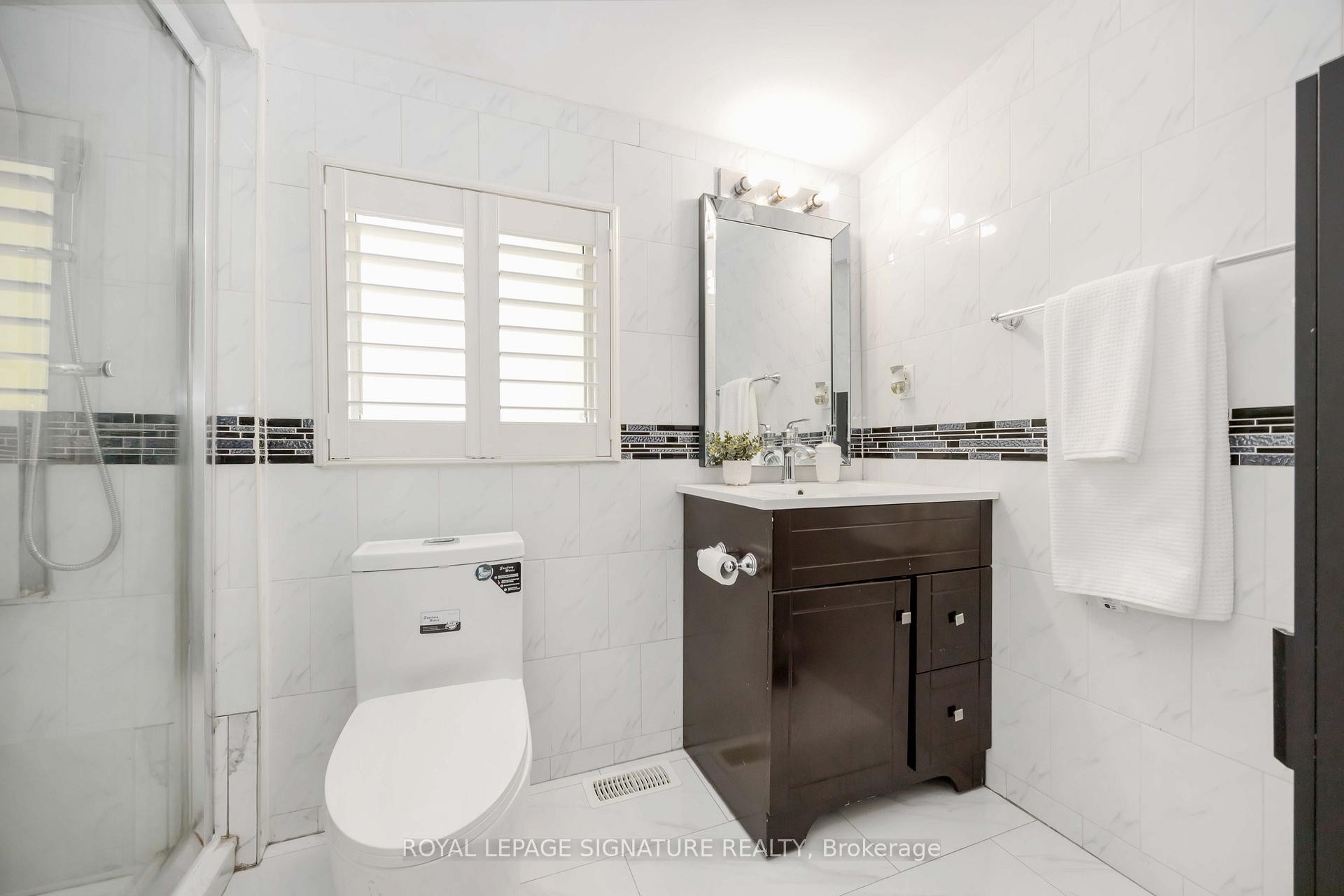 









104


Billington

Crescent,
Toronto,




ON
M3A 2G6

