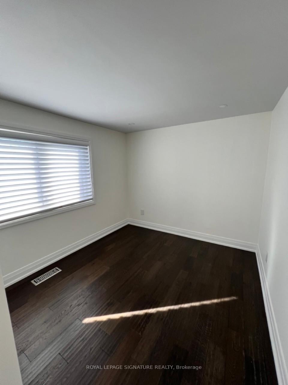 









55


Creekwood

Drive, Upper,
Toronto,




ON
M1E 4L6


