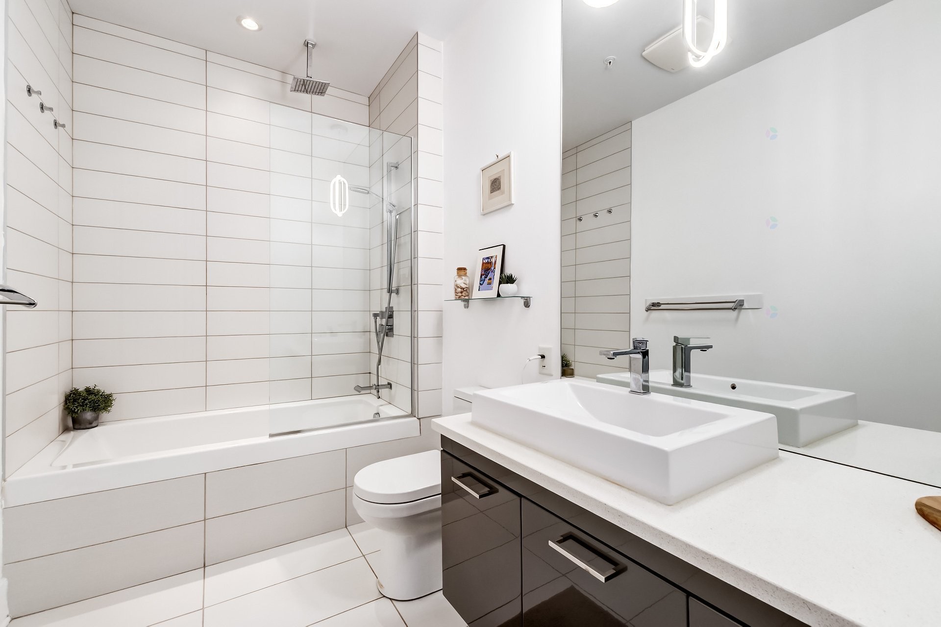 









901


Rue de la Commune E.

, 804,
Montréal (Ville-Marie),




QC
H2L0E2

