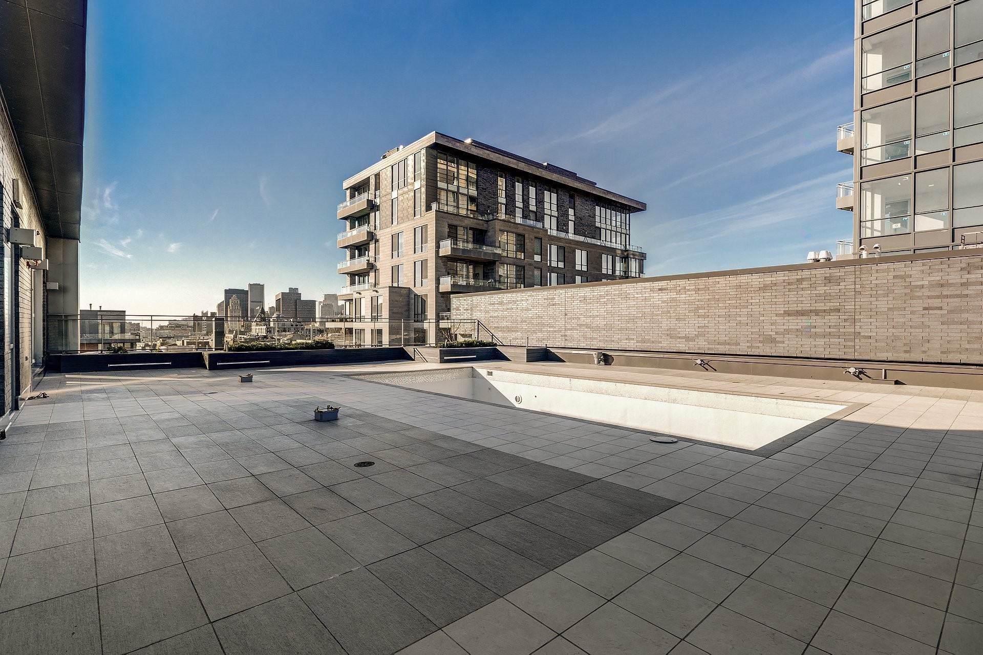 









901


Rue de la Commune E.

, 804,
Montréal (Ville-Marie),




QC
H2L0E2

