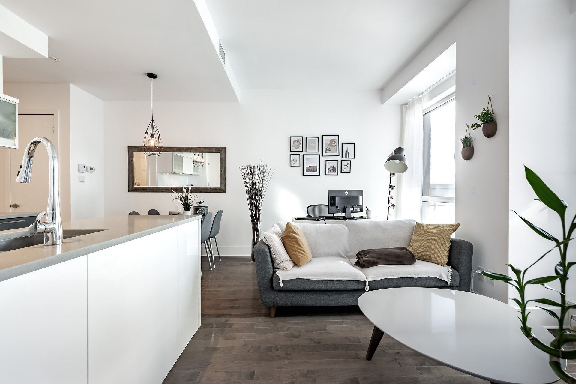 









901


Rue de la Commune E.

, 804,
Montréal (Ville-Marie),




QC
H2L0E2

