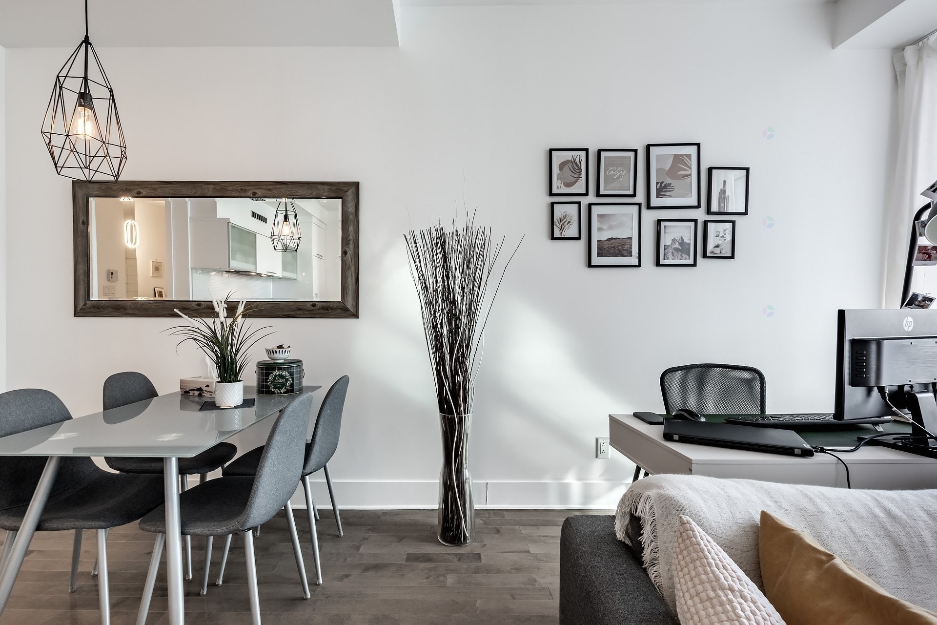 









901


Rue de la Commune E.

, 804,
Montréal (Ville-Marie),




QC
H2L0E2

