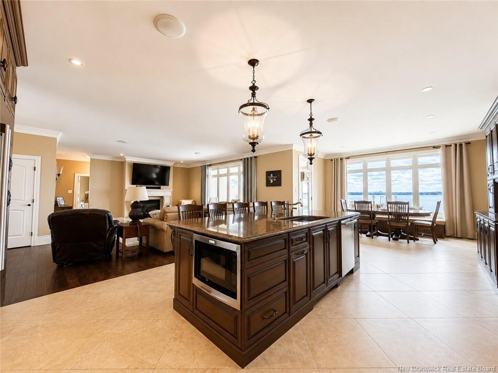 









1000


Youghall

,
Bathurst,




NB
E2A 4X1

