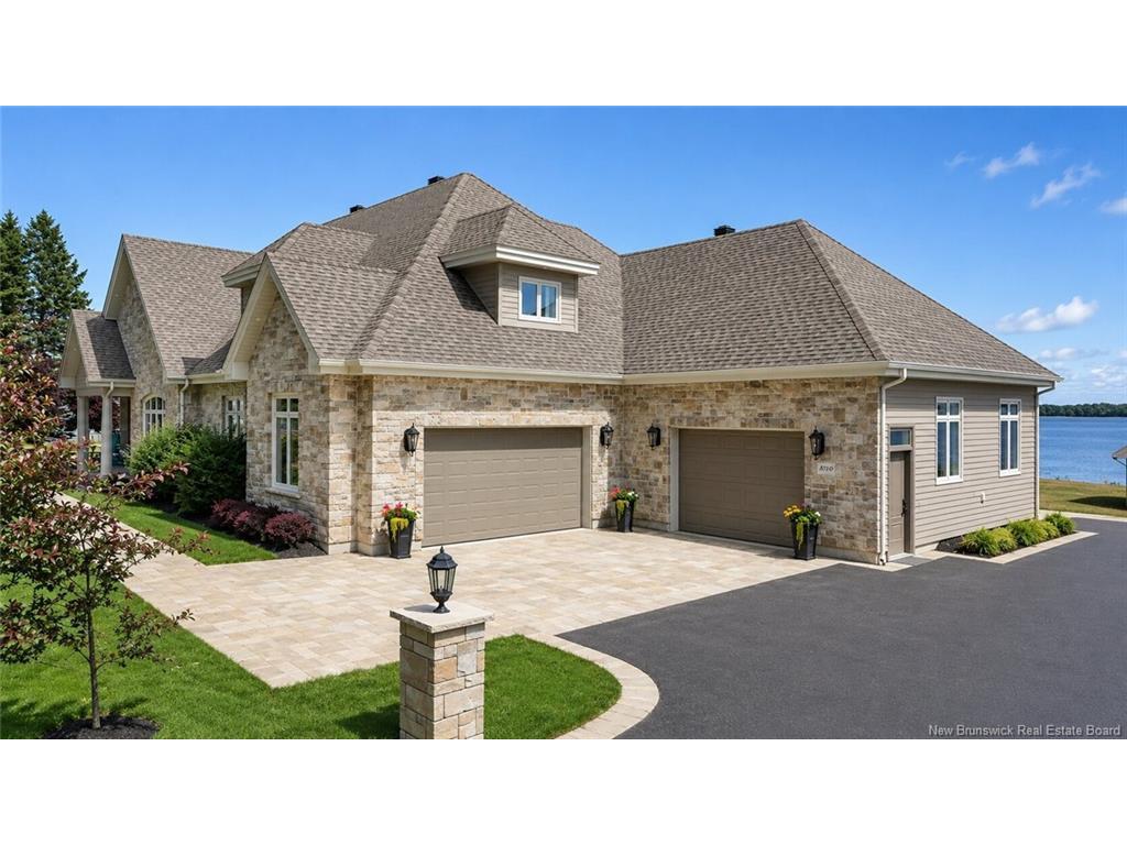 









1000


Youghall

,
Bathurst,




NB
E2A 4X1

