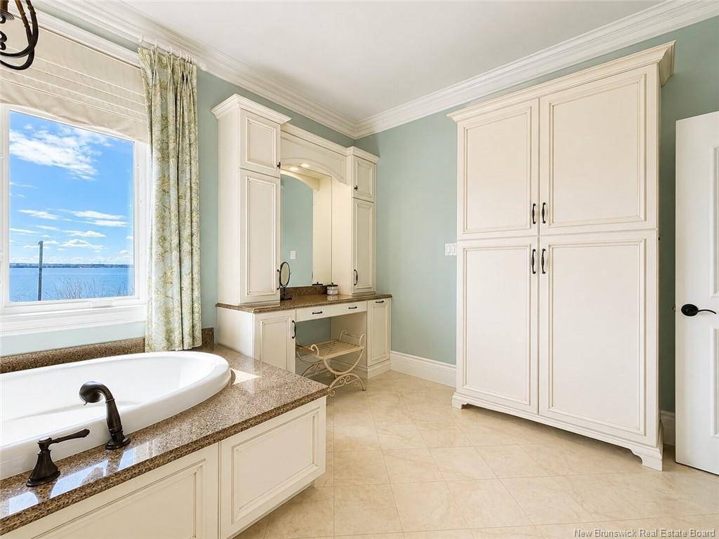 









1000


Youghall

,
Bathurst,




NB
E2A 4X1

