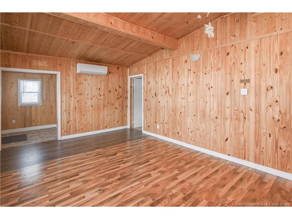 









51


Emile-Normand

LANE,
Landry Office,




NB
E8P 2G8

