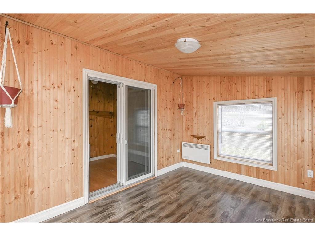 









51


Emile-Normand

LANE,
Landry Office,




NB
E8P 2G8

