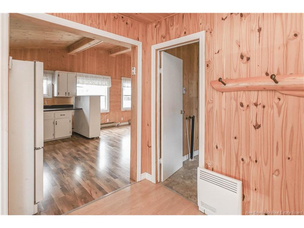 









51


Emile-Normand

LANE,
Landry Office,




NB
E8P 2G8

