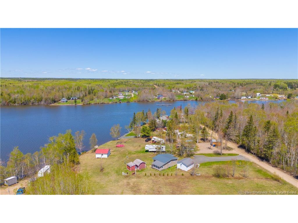 









51


Emile-Normand

LANE,
Landry Office,




NB
E8P 2G8


