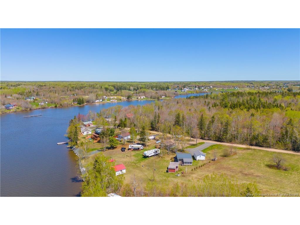









51


Emile-Normand

LANE,
Landry Office,




NB
E8P 2G8

