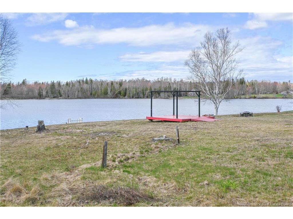 









51


Emile-Normand

LANE,
Landry Office,




NB
E8P 2G8

