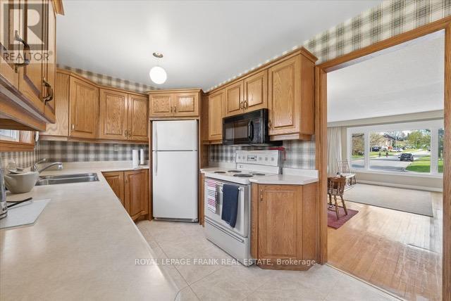 












87 MILL STREET

,
Uxbridge,




Ontario
L9P1H9

