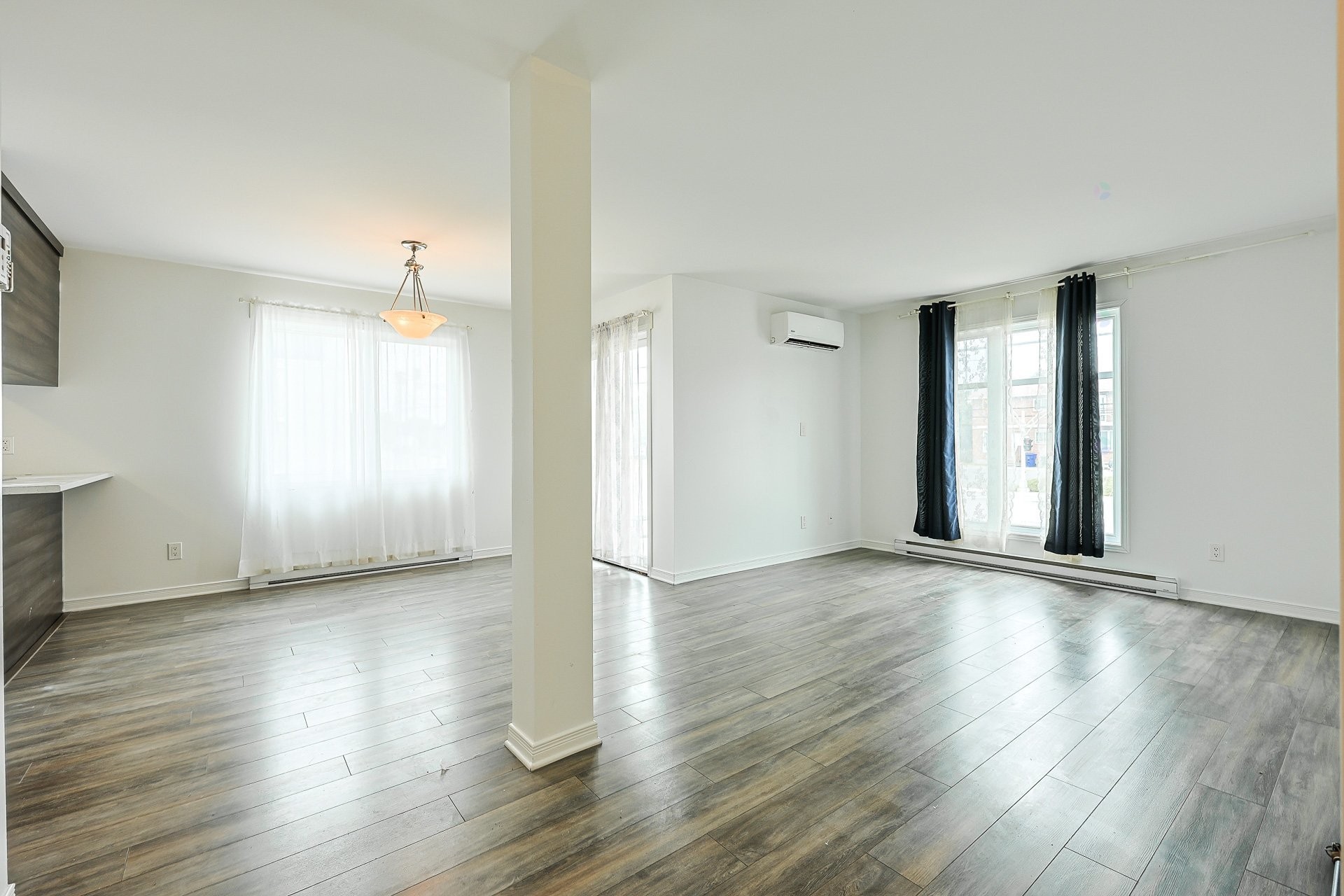 









834


Boul. Maloney E.

,
Gatineau (Gatineau),




QC
J8P1H1

