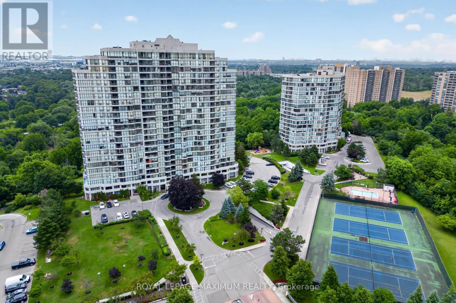 












717 - 5 ROWNTREE ROAD

,
Toronto,




Ontario
M9V5G9

