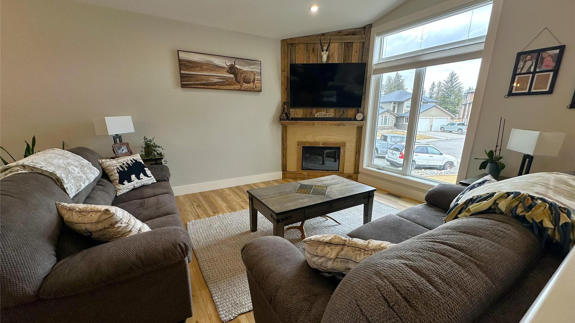 









709


22nd

Avenue,
Cranbrook,




BC
V1C 6Y7

