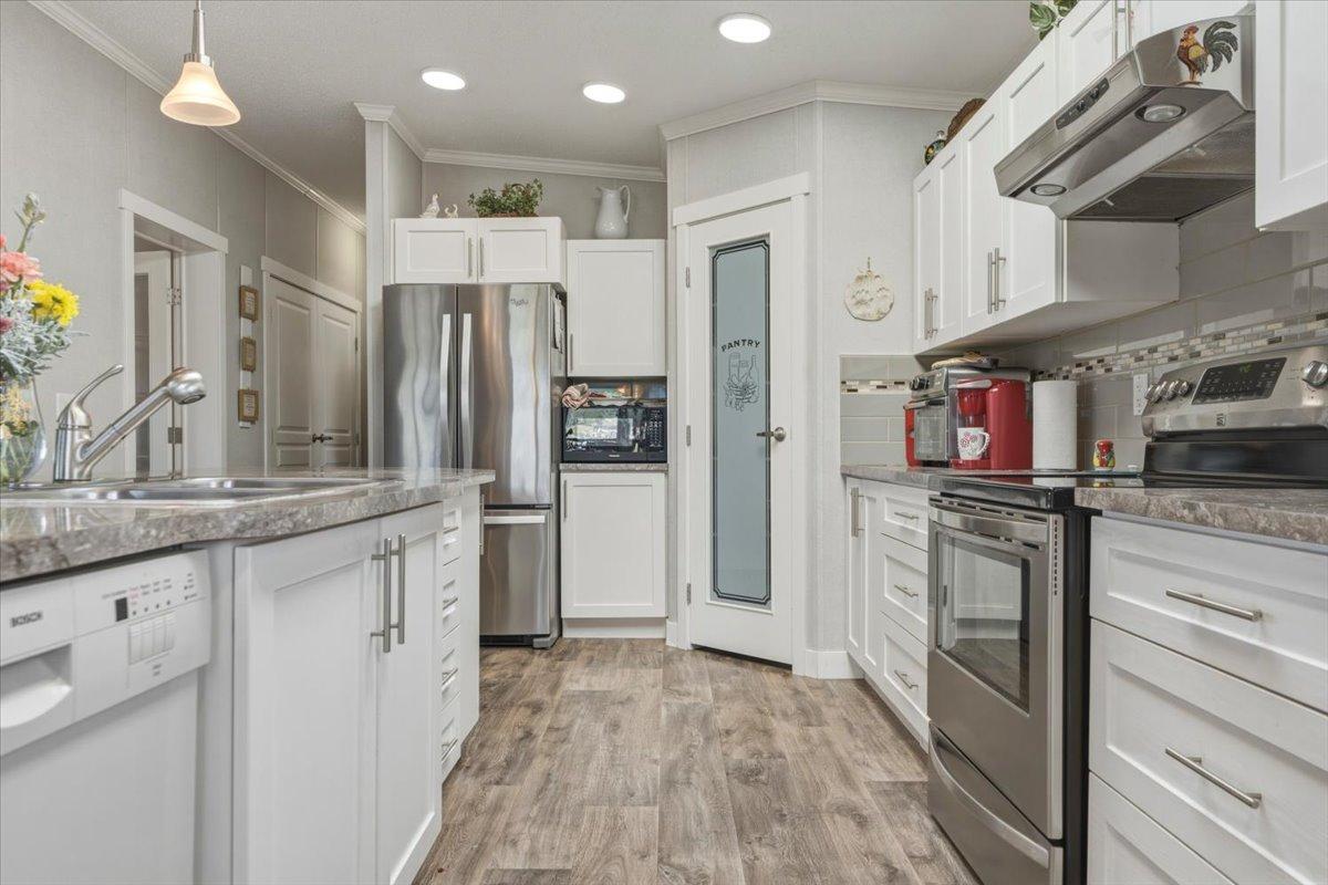 









12560


Westside

Road, 51,
Vernon,




BC
V1H 1S9

