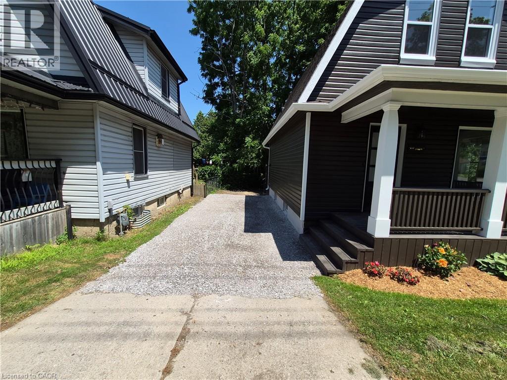












217 QUEEN Street N

,
Simcoe,




Ontario
N3Y3Y8

