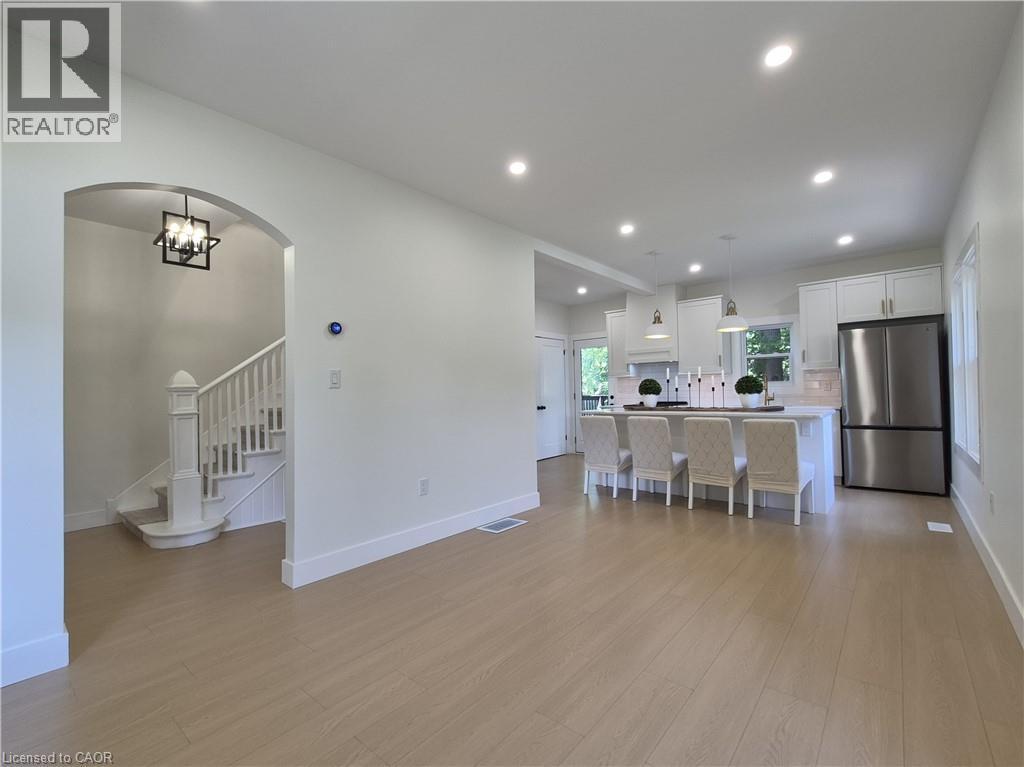 












217 QUEEN Street N

,
Simcoe,




Ontario
N3Y3Y8

