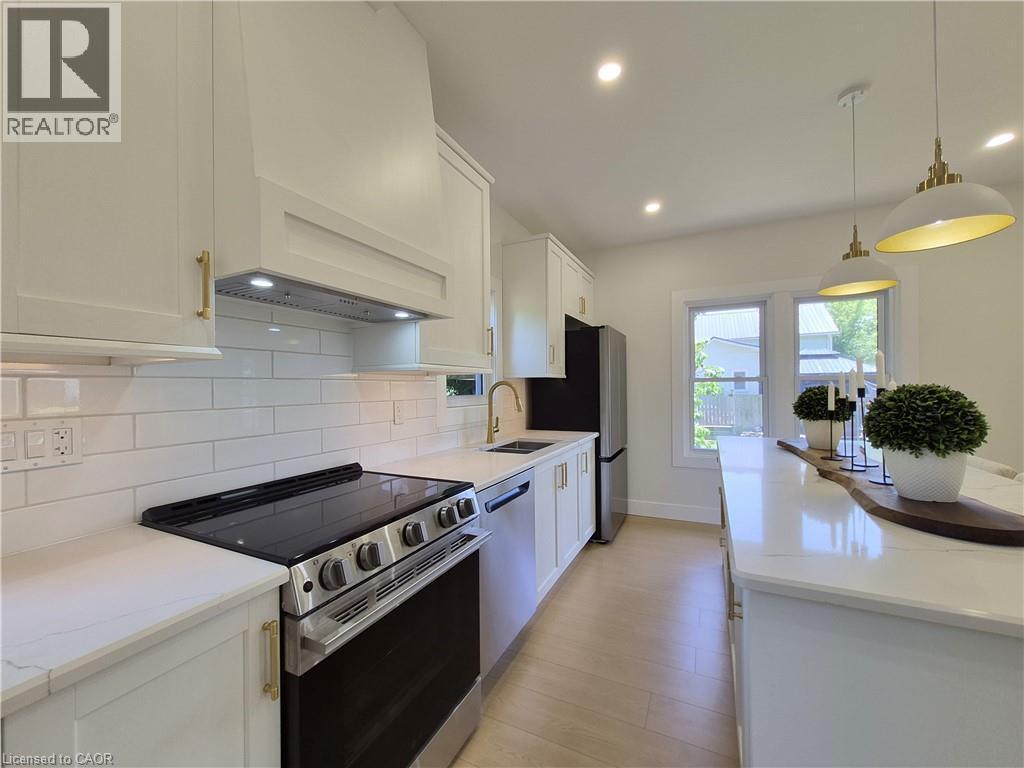












217 QUEEN Street N

,
Simcoe,




Ontario
N3Y3Y8

