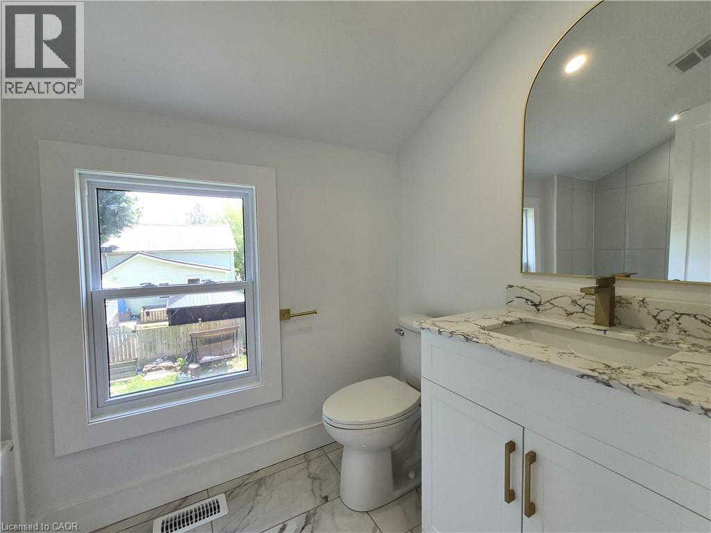 












217 QUEEN Street N

,
Simcoe,




Ontario
N3Y3Y8

