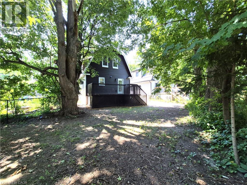 












217 QUEEN Street N

,
Simcoe,




Ontario
N3Y3Y8

