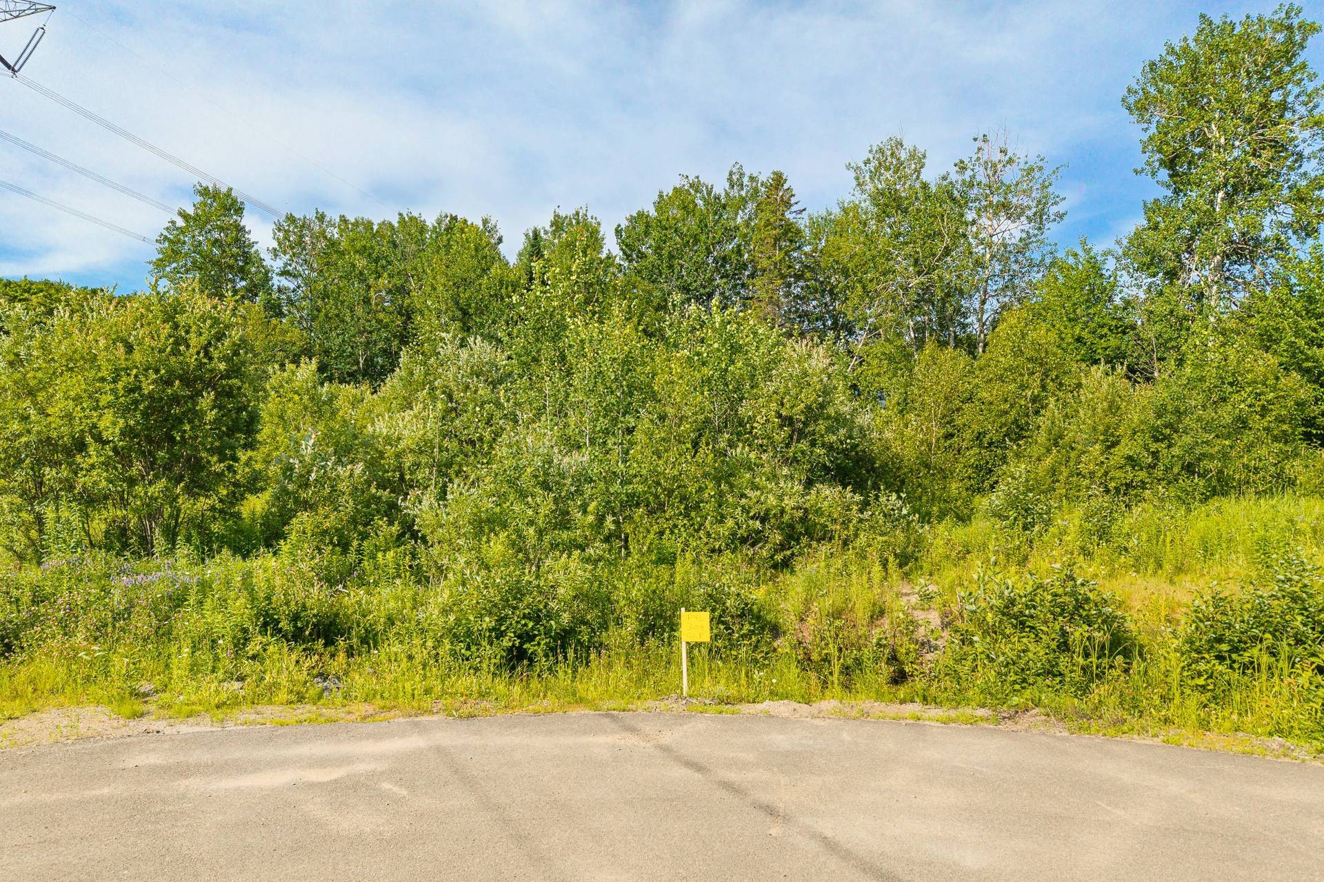 












Rue Plourde

,
Saint-Paulin,







QC
J0K3G0


