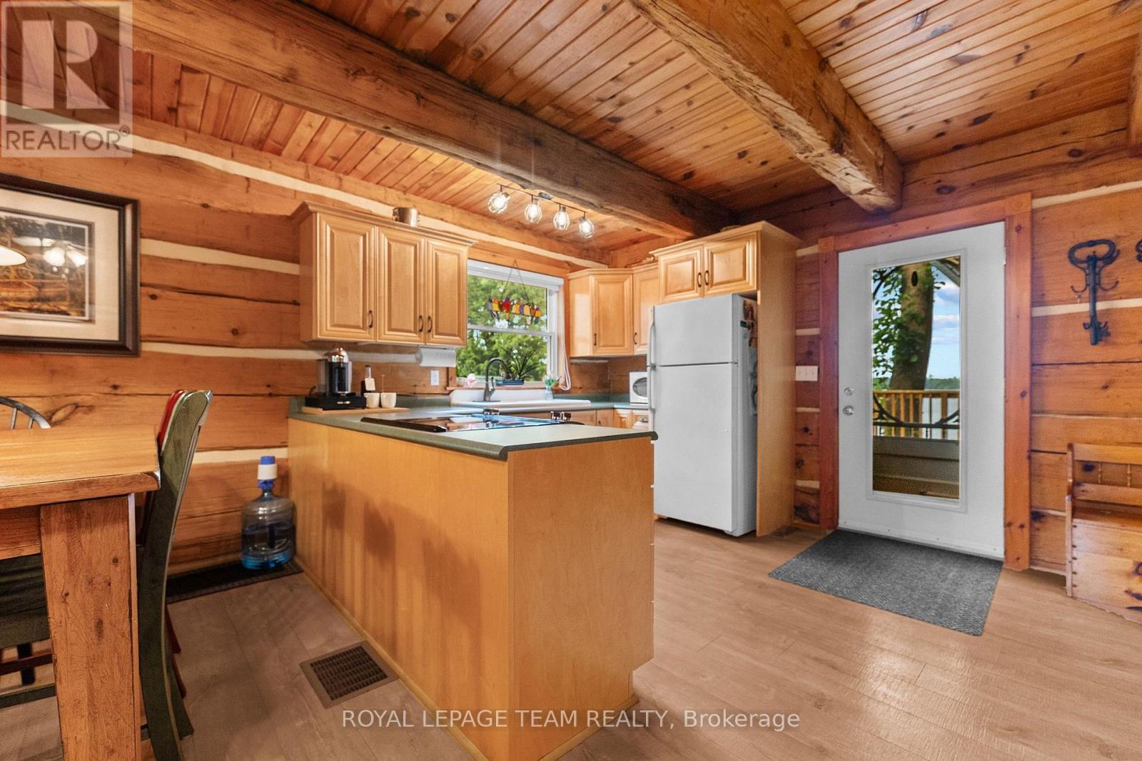 












58 HENDRY LANE

,
Whitewater Region,




Ontario
K0J1K0

