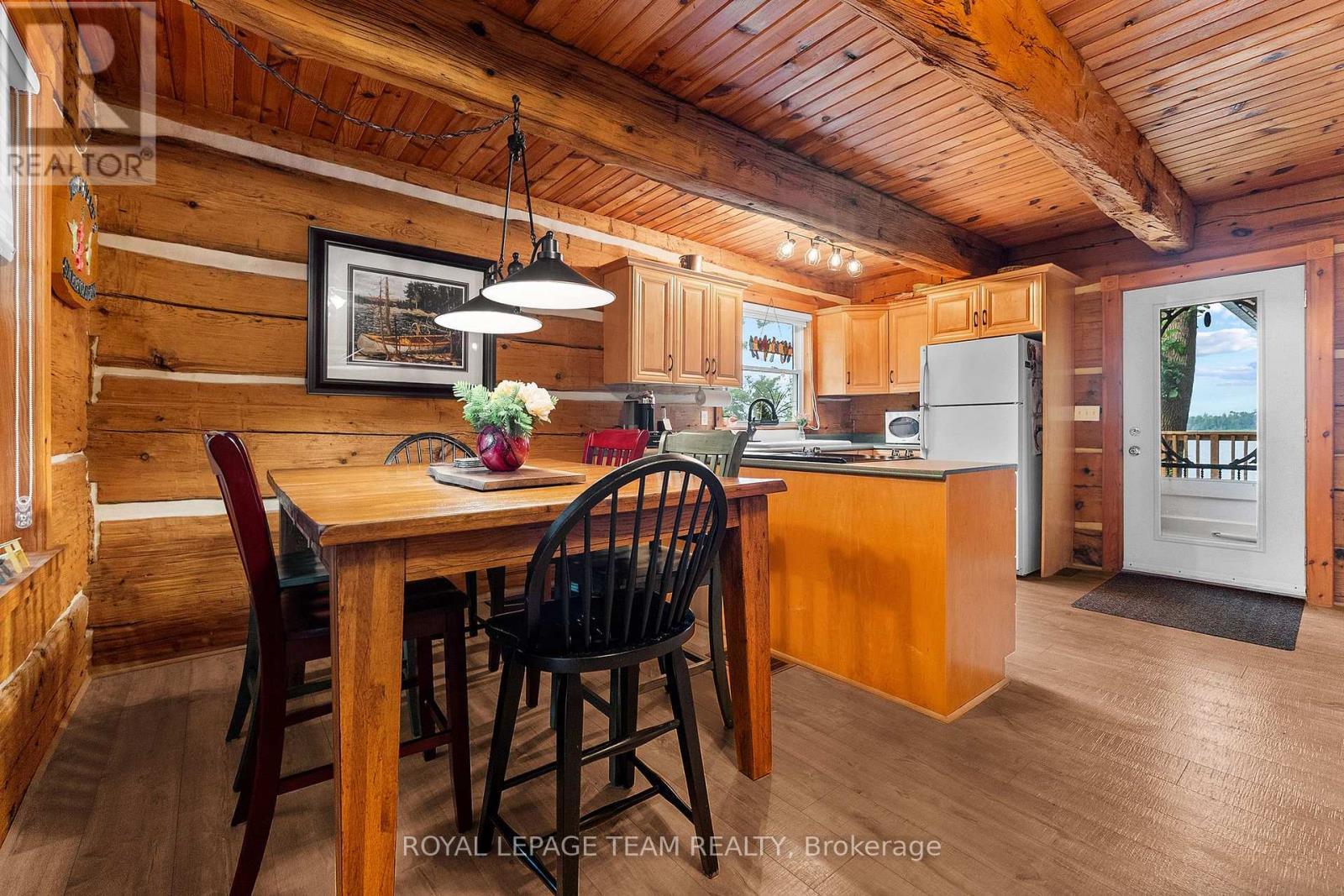 












58 HENDRY LANE

,
Whitewater Region,




Ontario
K0J1K0

