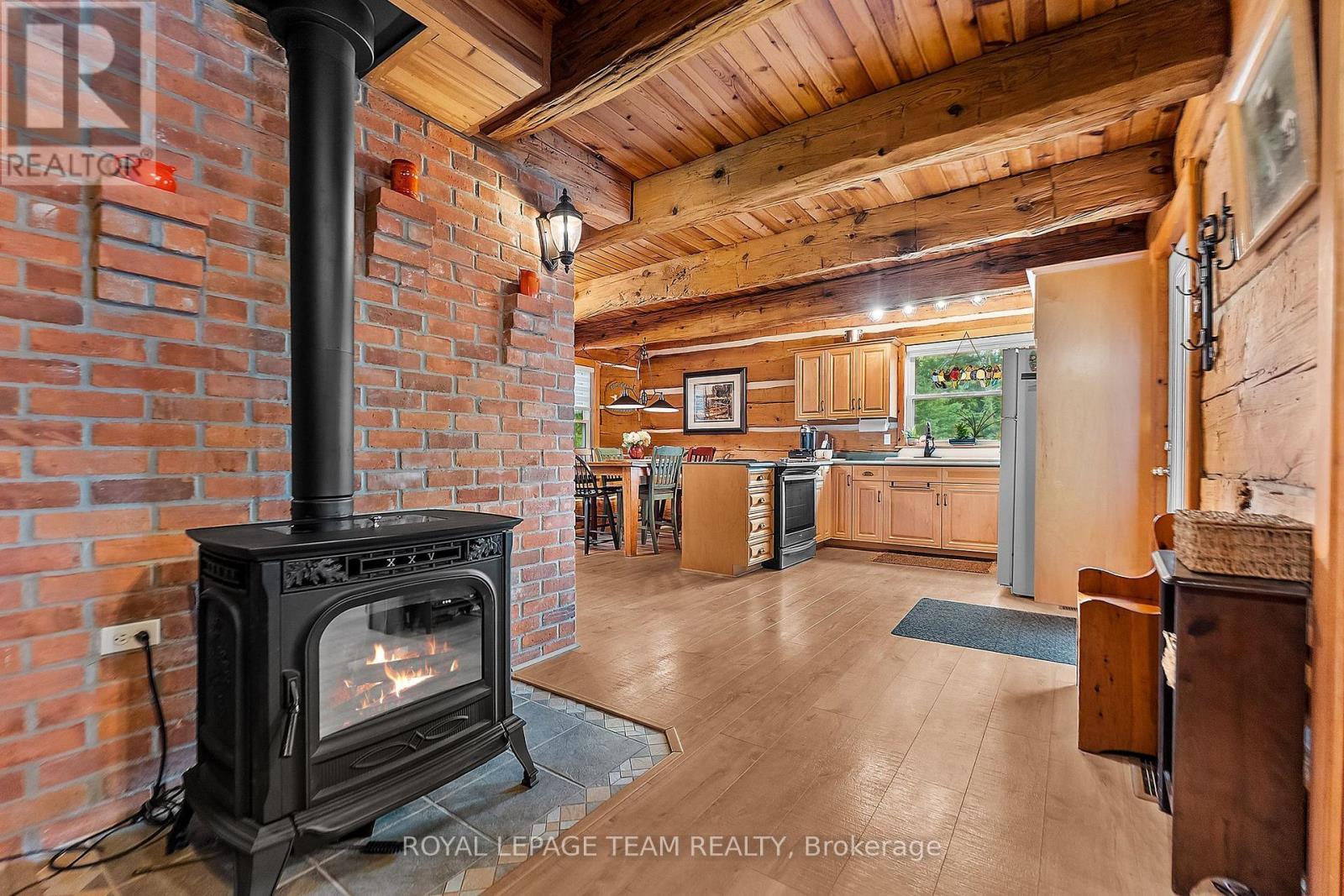 












58 HENDRY LANE

,
Whitewater Region,




Ontario
K0J1K0

