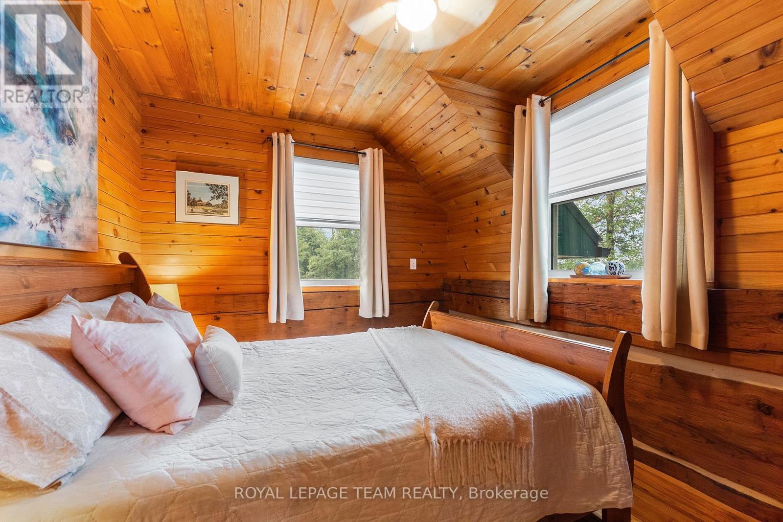 












58 HENDRY LANE

,
Whitewater Region,




Ontario
K0J1K0

