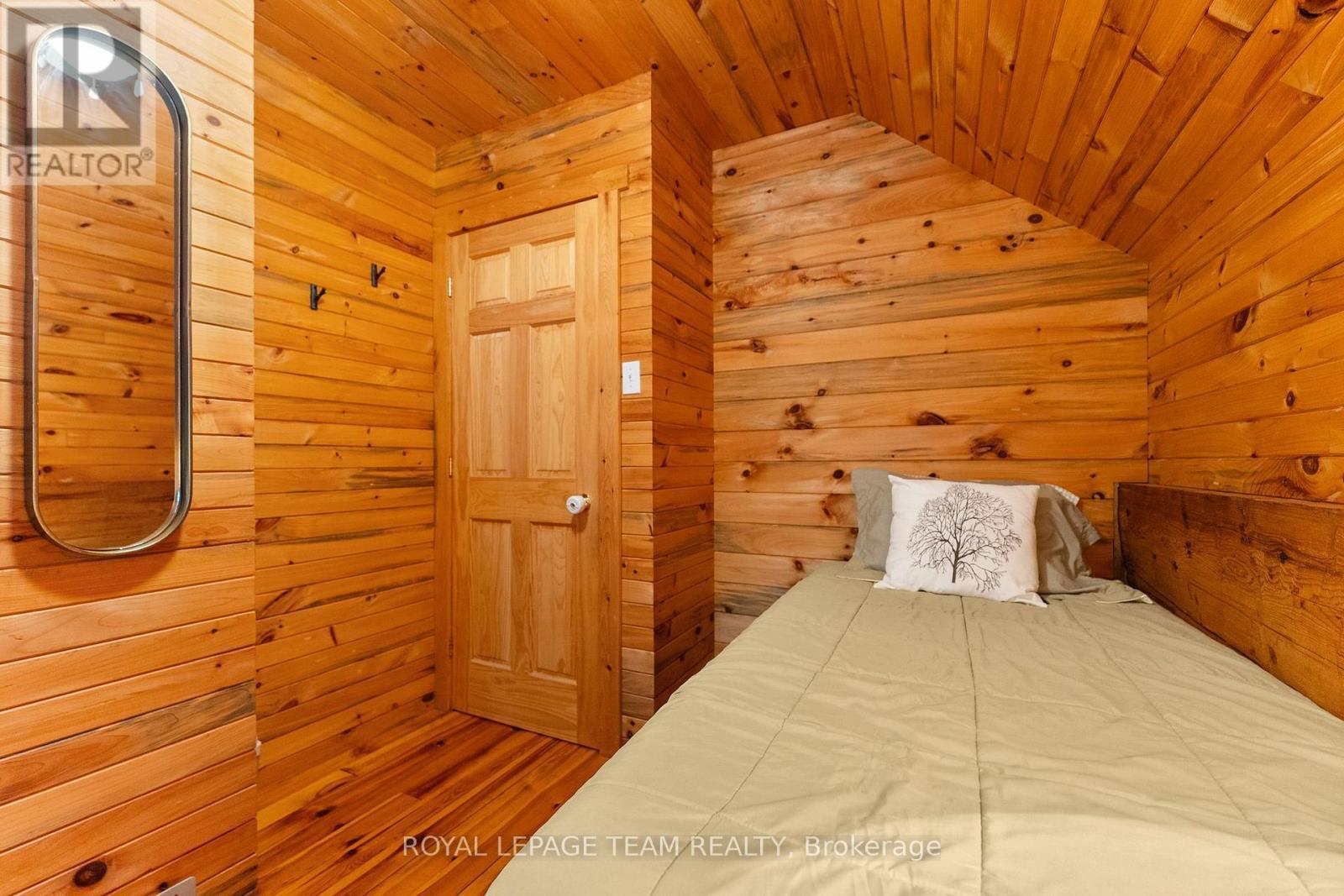 












58 HENDRY LANE

,
Whitewater Region,




Ontario
K0J1K0

