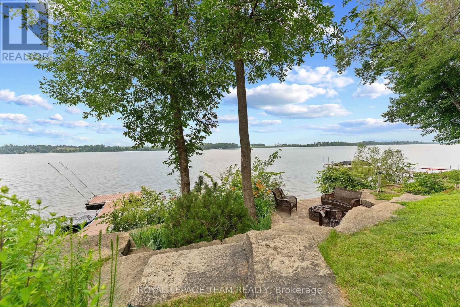 












58 HENDRY LANE

,
Whitewater Region,




Ontario
K0J1K0

