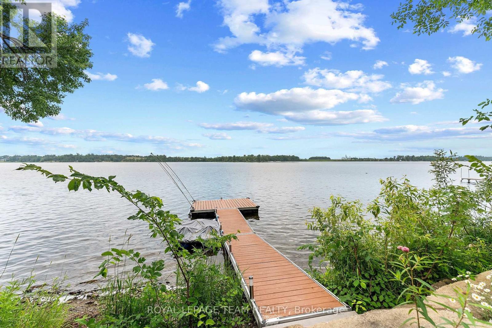 












58 HENDRY LANE

,
Whitewater Region,




Ontario
K0J1K0

