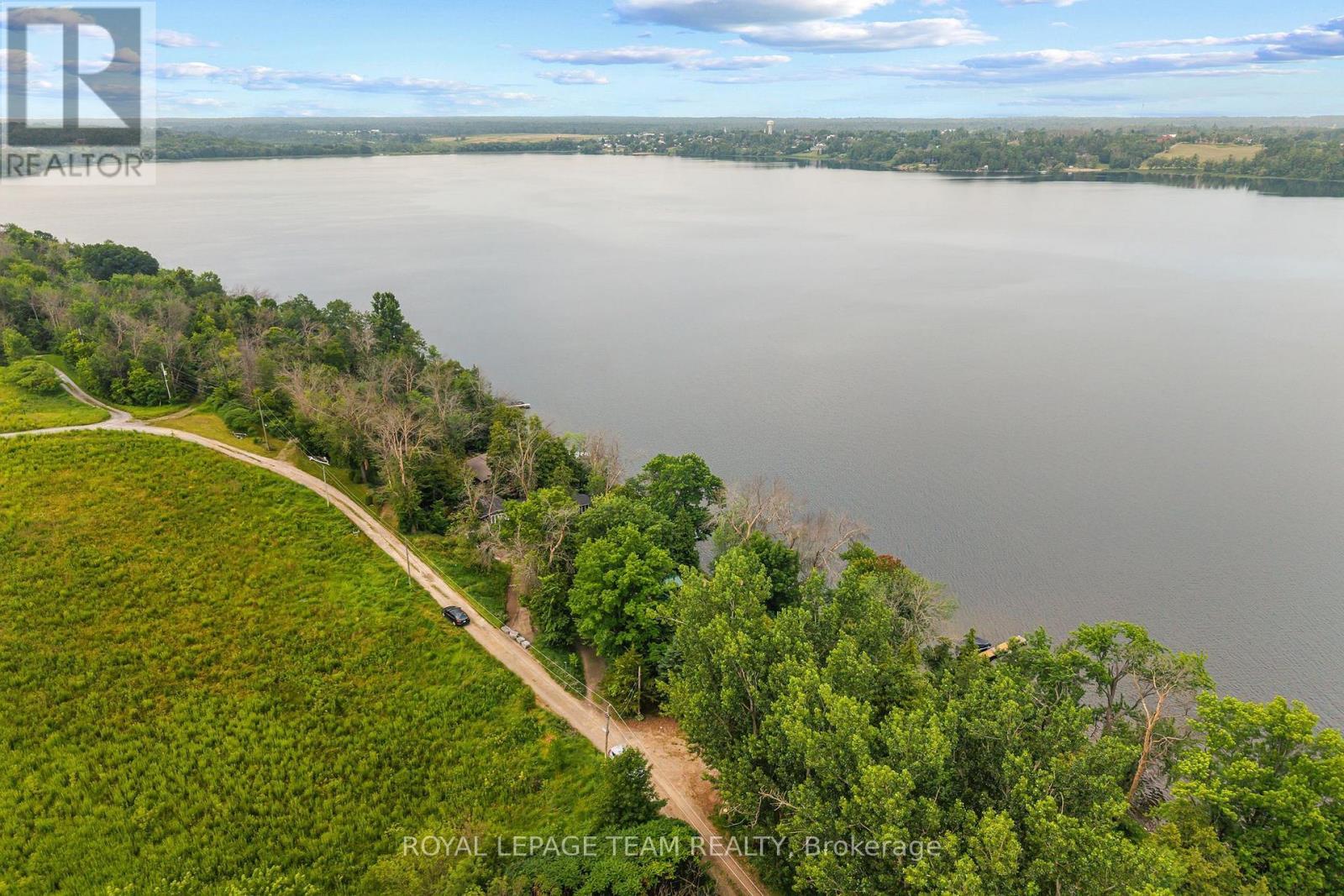 












58 HENDRY LANE

,
Whitewater Region,




Ontario
K0J1K0

